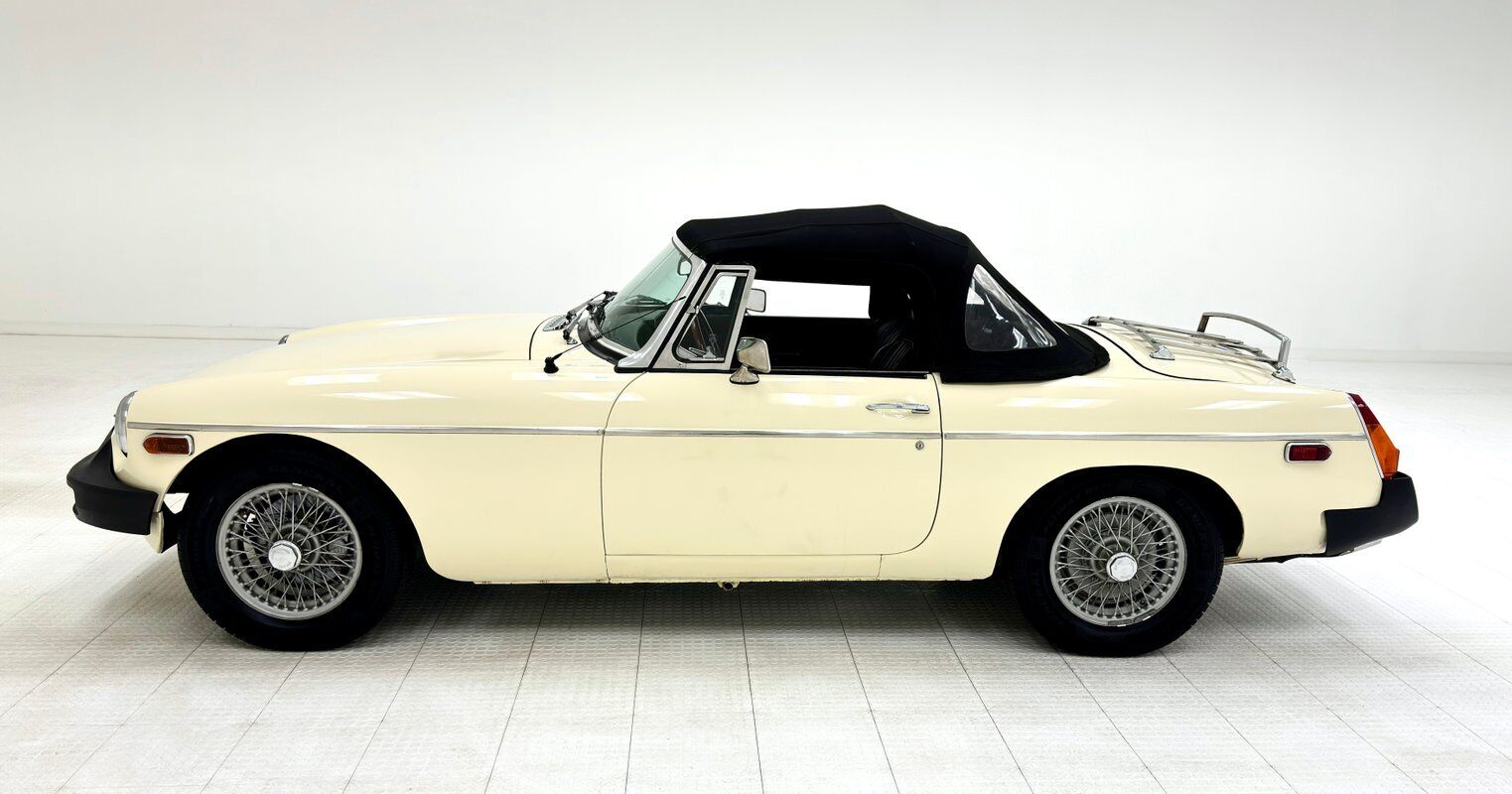 MG-MGB-Cabriolet-1977-2