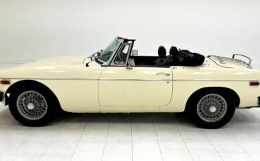 MG-MGB-Cabriolet-1977-3