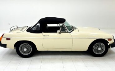 MG-MGB-Cabriolet-1977-8