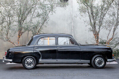 Mercedes-Benz-220S-1959-3