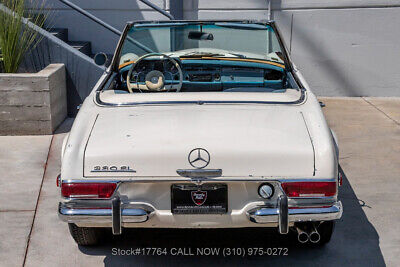 Mercedes-Benz-230SL-1967-5