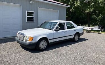 Mercedes-Benz 300-Series Berline 1989