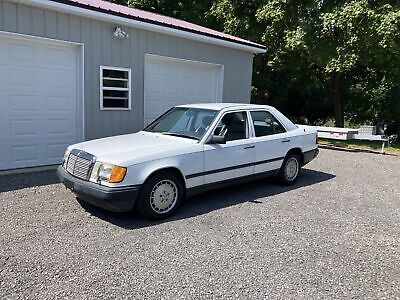 Mercedes-Benz 300-Series Berline 1989 à vendre