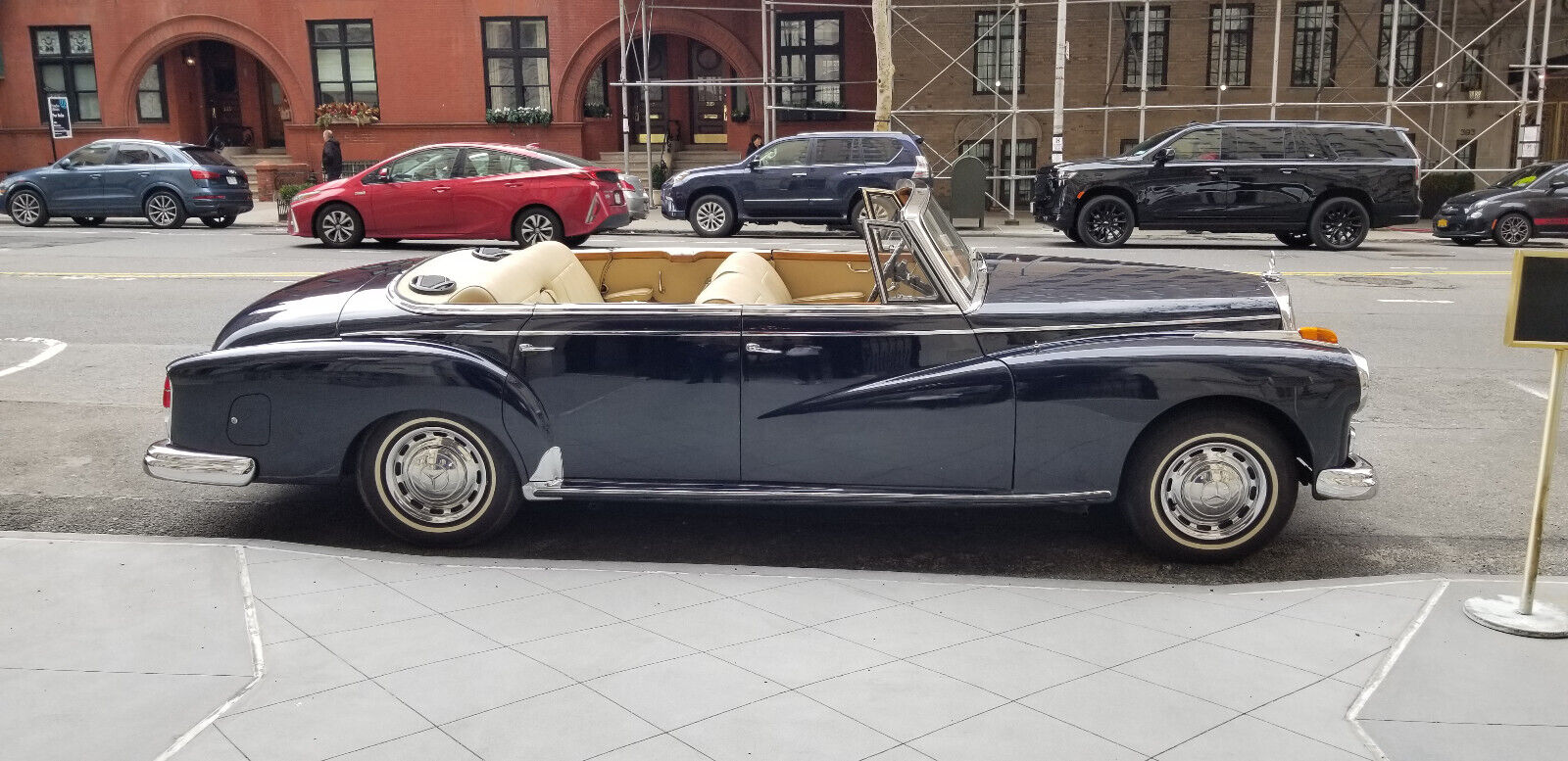 Mercedes-Benz-300-Series-Cabriolet-1959-3