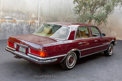 Mercedes-Benz-400-Series-1979-4