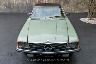 Mercedes-Benz-400-Series-1979-8