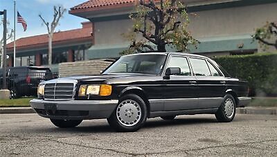 Mercedes-Benz 400-Series 1988