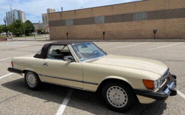 Mercedes-Benz-500-Series-Cabriolet-1986-7