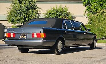 Mercedes-Benz-500-Series-Limousine-1991-6