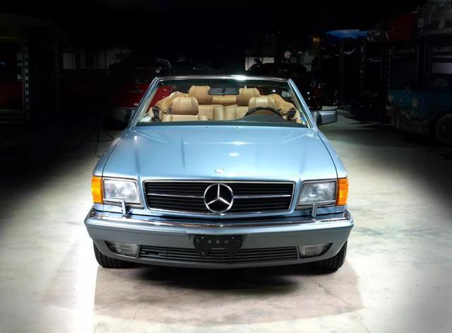 Mercedes-Benz-560-SEC-EXTREMELY-RARE-R.-STRATMAN-CONVERTIBLE-Coupe-1986-2