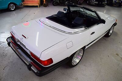 Mercedes-Benz-560SL-Cabriolet-1988-11