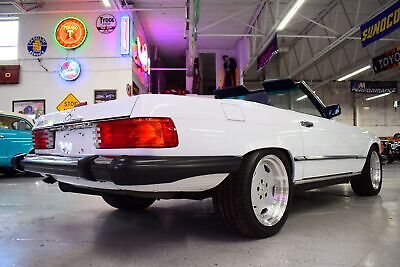 Mercedes-Benz-560SL-Cabriolet-1988-12