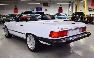 Mercedes-Benz-560SL-Cabriolet-1988-16