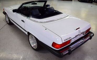 Mercedes-Benz-560SL-Cabriolet-1988-17