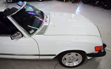 Mercedes-Benz-560SL-Cabriolet-1988-4