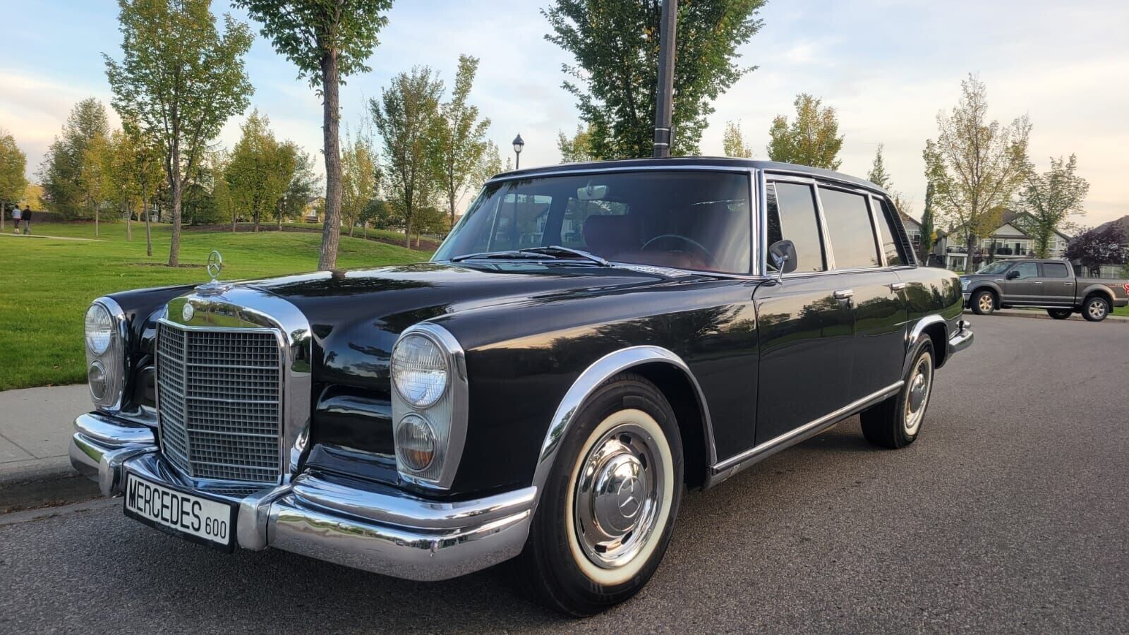 Mercedes-Benz-600-Series-Berline-1967-3