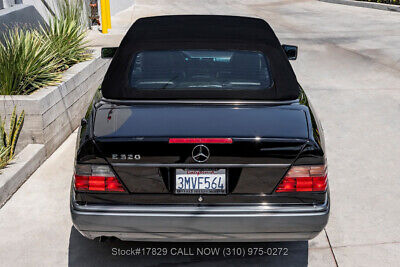 Mercedes-Benz-E-Class-1995-10