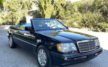 Mercedes-Benz E-Class Cabriolet 1995