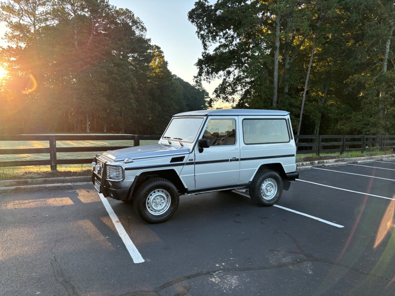 Mercedes-Benz-G-Class-SUV-1990-14