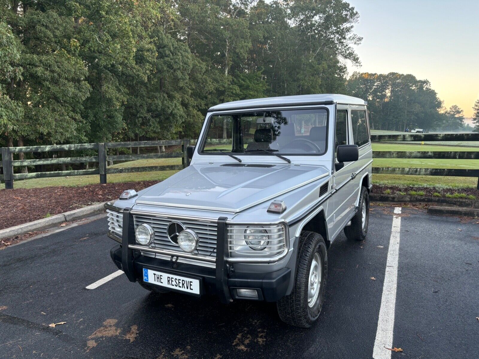 Mercedes-Benz-G-Class-SUV-1990-36