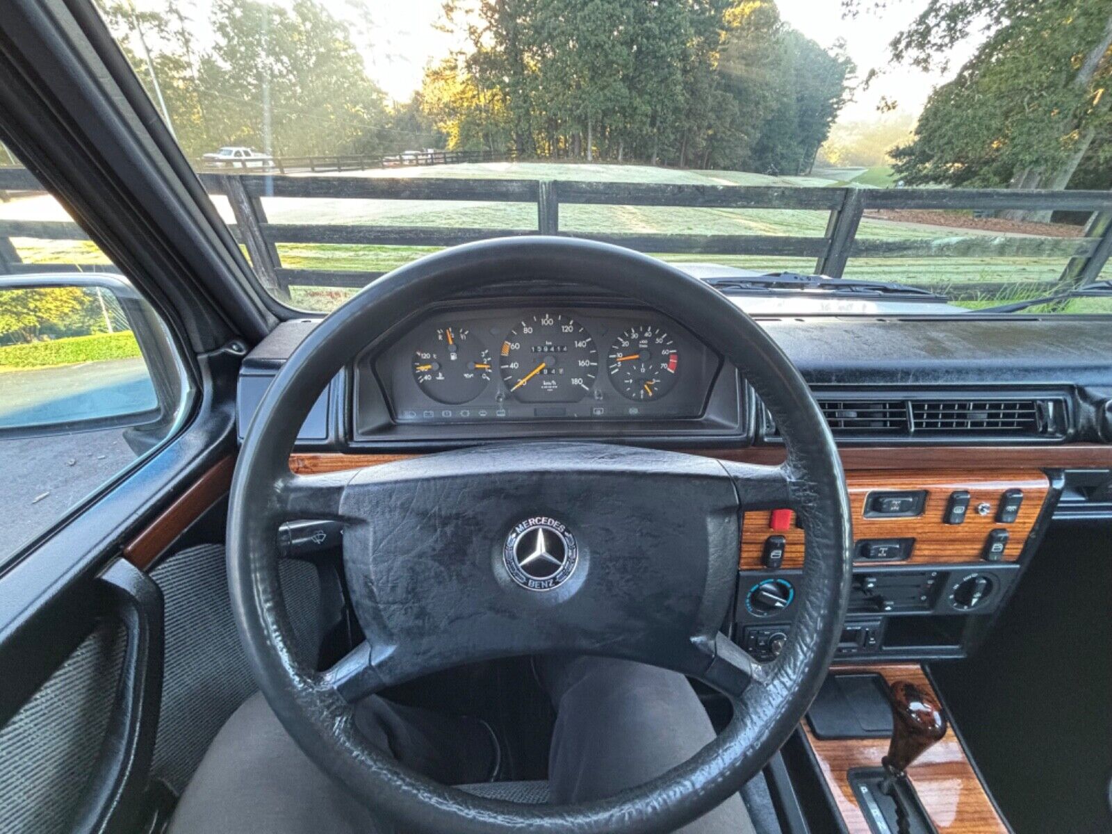 Mercedes-Benz-G-Class-SUV-1990-4