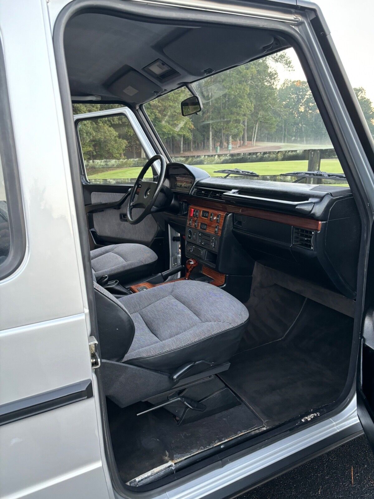 Mercedes-Benz-G-Class-SUV-1990-8