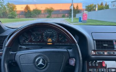 Mercedes-Benz-S-Class-Berline-1991-15