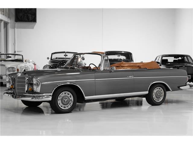 Mercedes-Benz S-Class Cabriolet 1967 à vendre