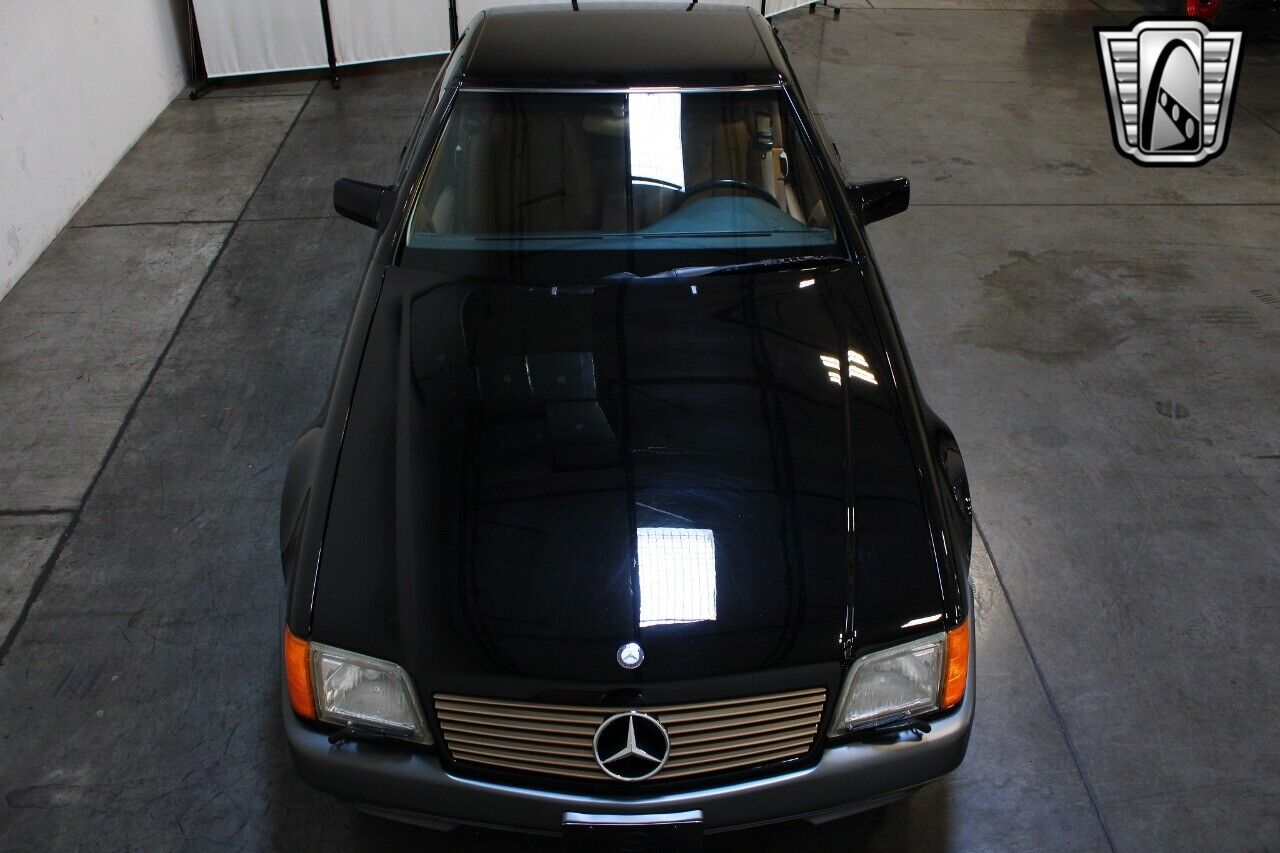 Mercedes-Benz-S-Class-Cabriolet-1991-5