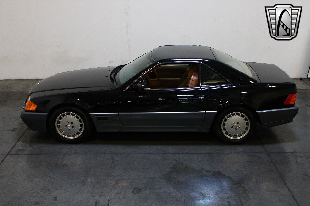 Mercedes-Benz-S-Class-Cabriolet-1991-7