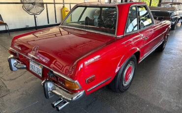 Mercedes-Benz-SL-Class-1970-3