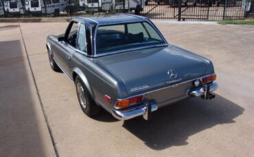 Mercedes-Benz-SL-Class-1970-8