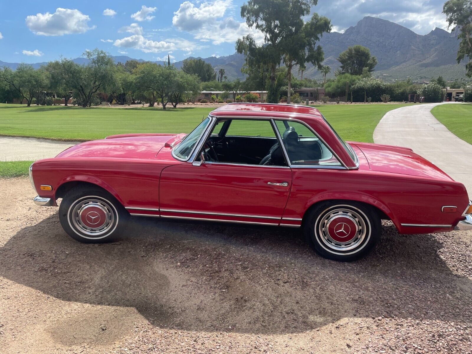 Mercedes-Benz-SL-Class-1971-5