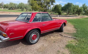 Mercedes-Benz-SL-Class-1971-8