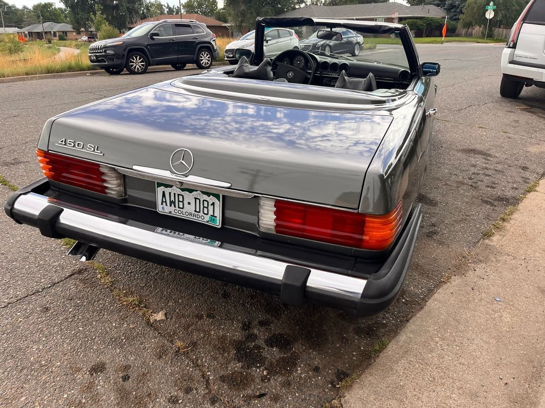 Mercedes-Benz-SL-Class-1974-24