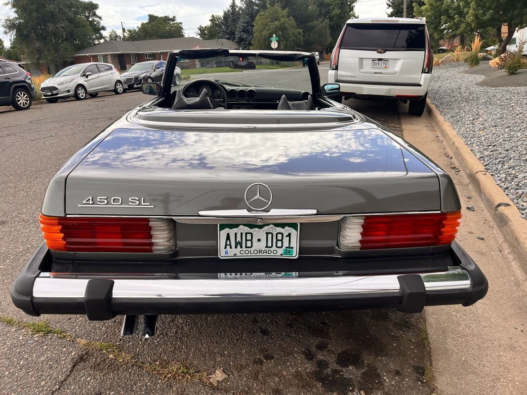 Mercedes-Benz-SL-Class-1974-25