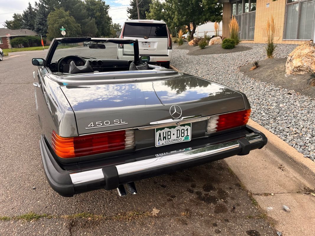 Mercedes-Benz-SL-Class-1974-26