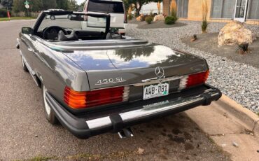 Mercedes-Benz-SL-Class-1974-6