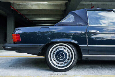 Mercedes-Benz-SL-Class-1974-9