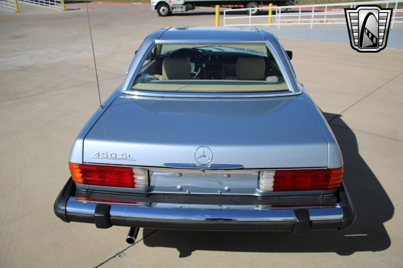 Mercedes-Benz-SL-Class-1980-4