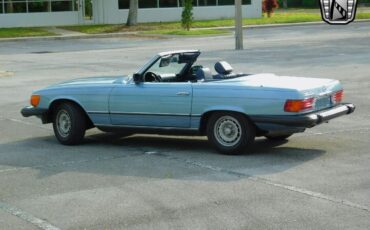 Mercedes-Benz-SL-Class-1985-11