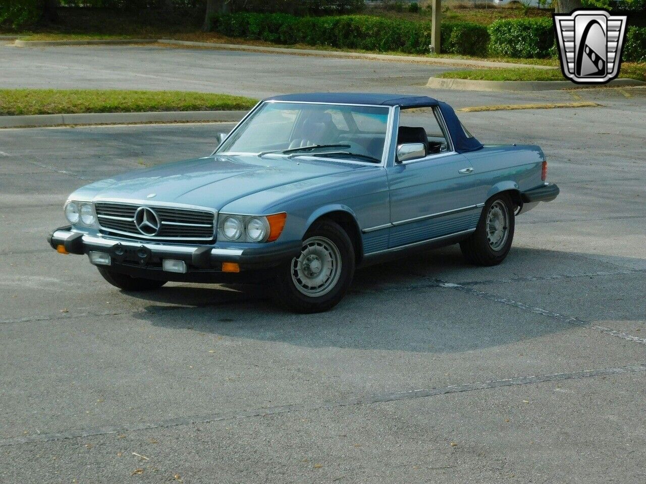 Mercedes-Benz-SL-Class-1985-6