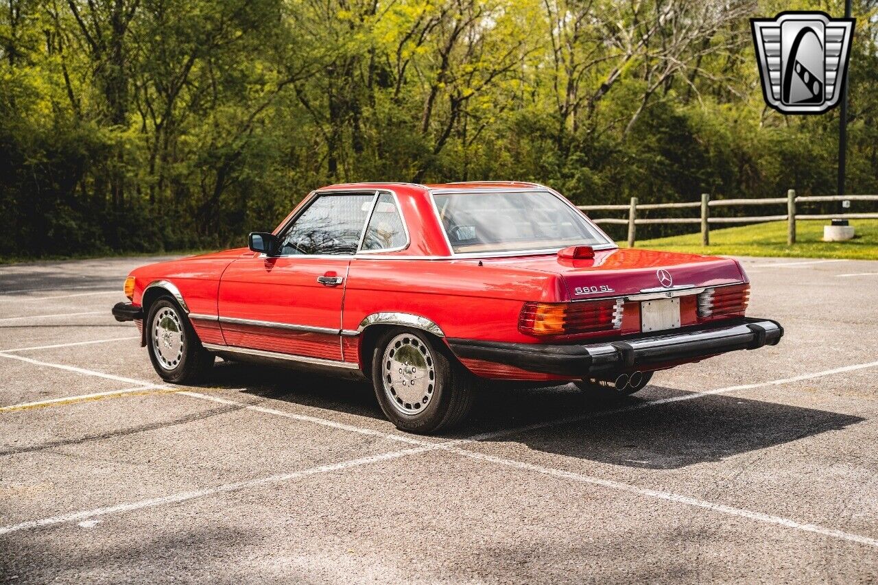 Mercedes-Benz-SL-Class-1986-4