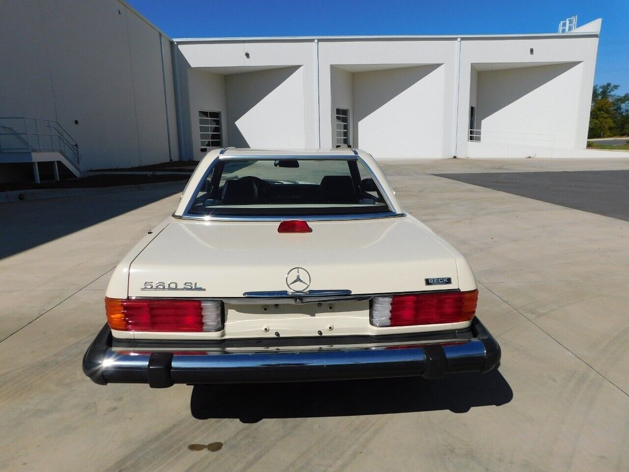 Mercedes-Benz-SL-Class-1987-9