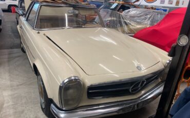 Mercedes-Benz-SL-Class-Cabriolet-1965-11