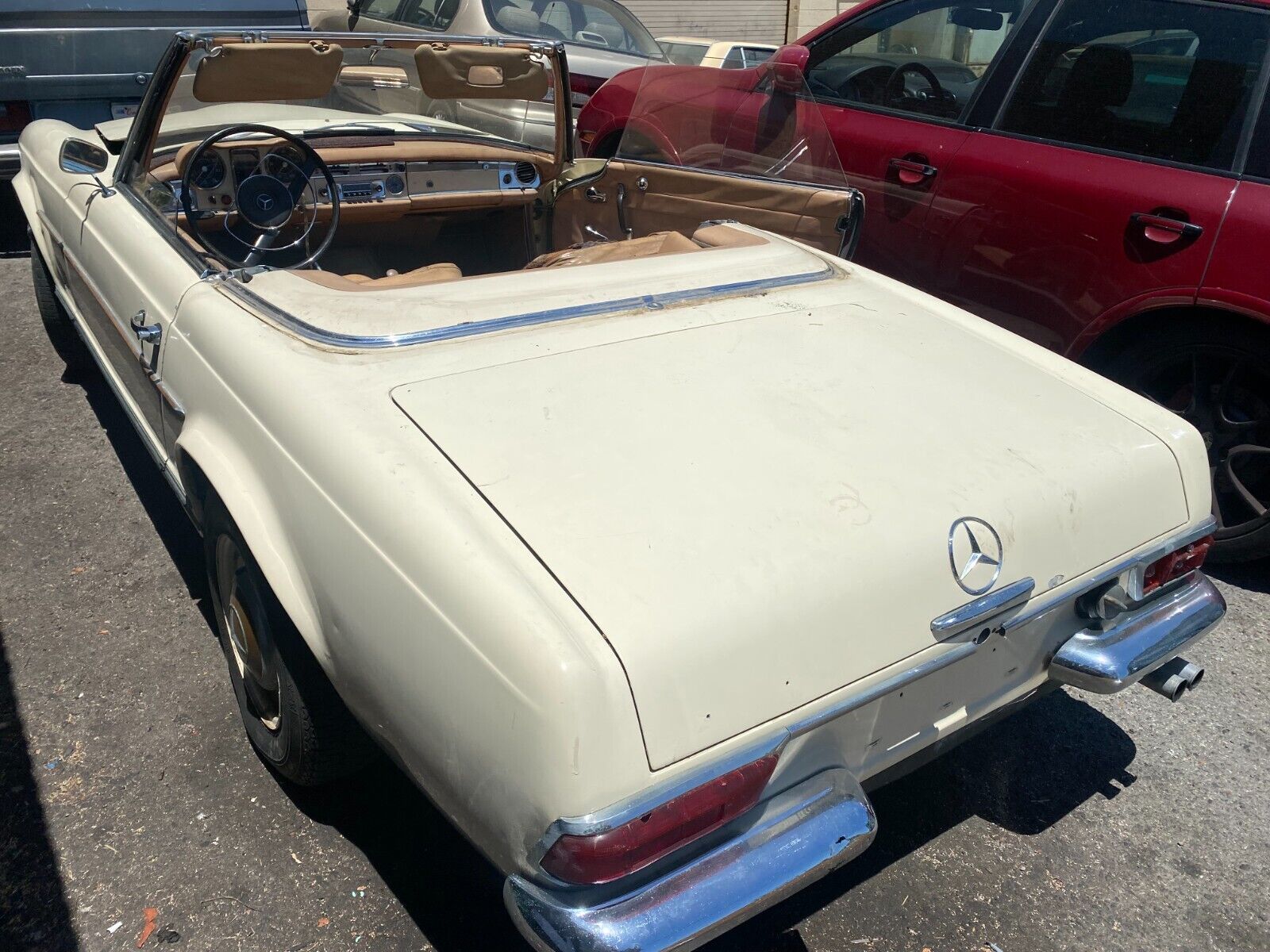 Mercedes-Benz-SL-Class-Cabriolet-1965-7