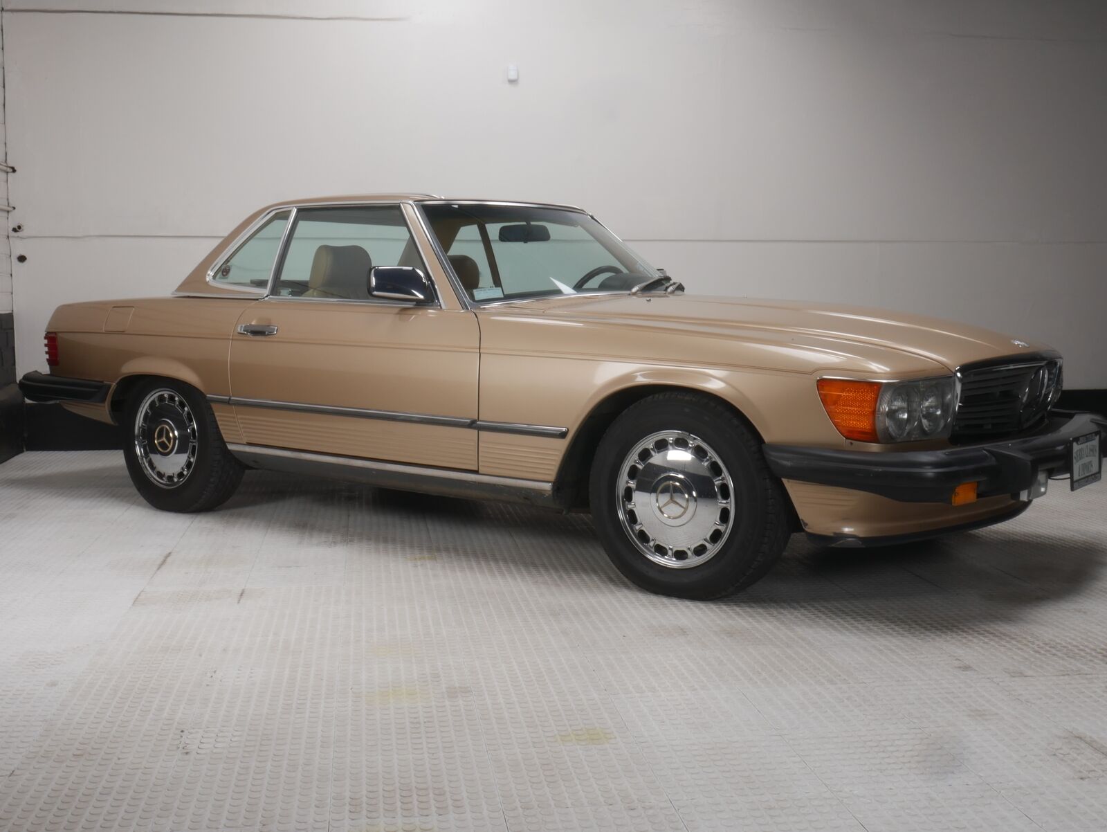 Mercedes-Benz SL-Class Cabriolet 1988