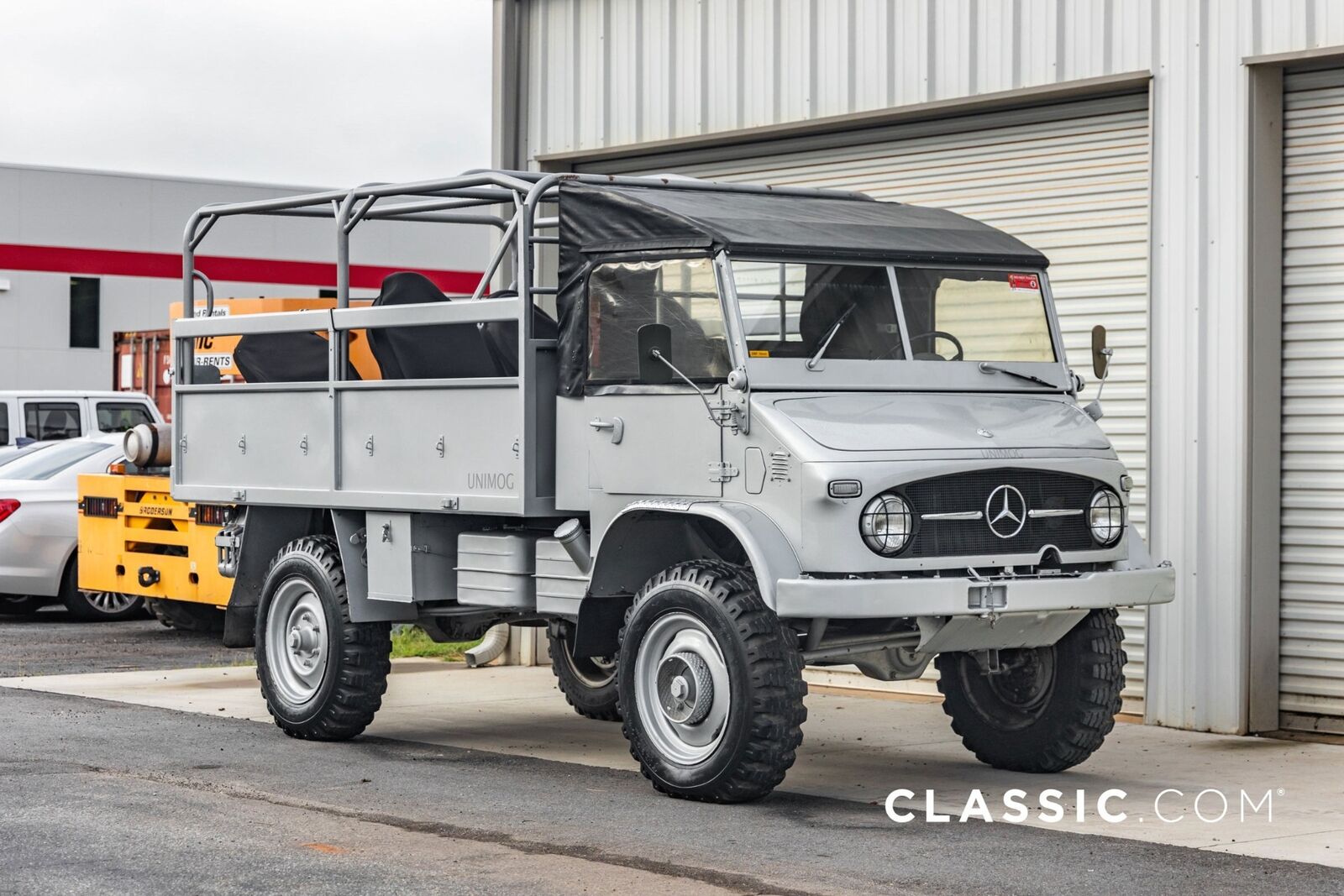 Mercedes-Benz-Unimog-1962-1