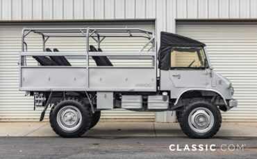 Mercedes-Benz-Unimog-1962-2