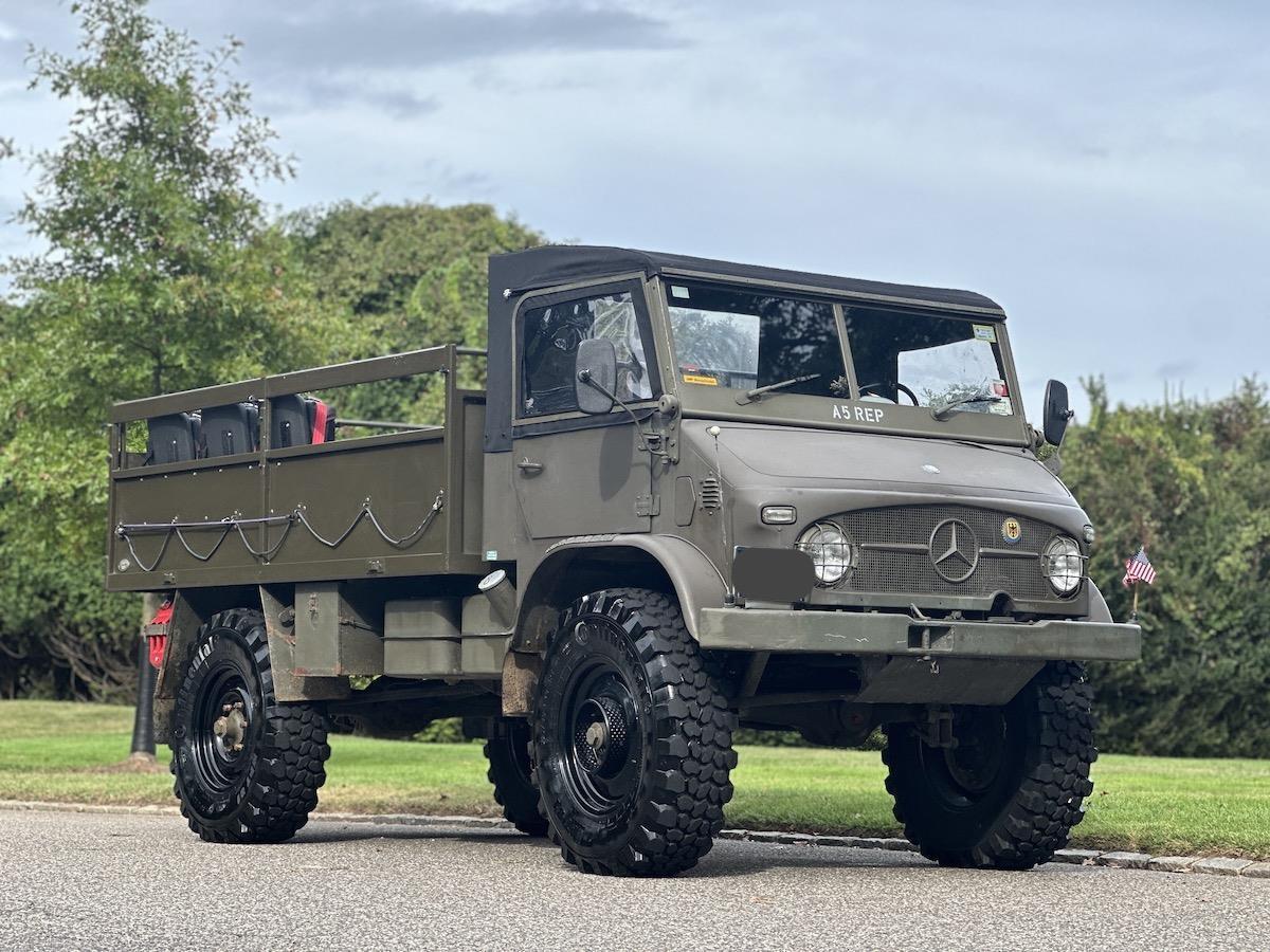 Mercedes-Benz-Unimog-SUV-1963-27